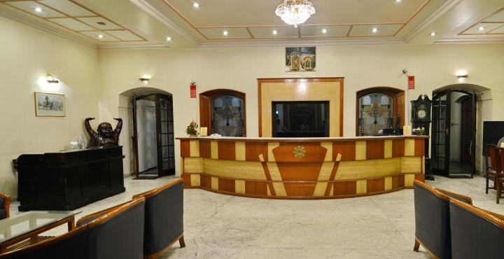 Hotel Ritz Пуна Экстерьер фото